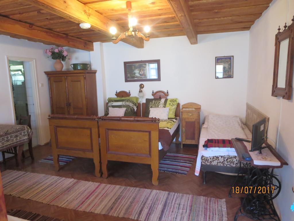 Appartamento Molnárporta Szentgyorgyvolgy Esterno foto